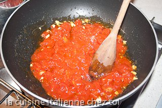 sauce tomate et basilic