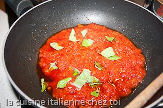 sauce tomate et basilic
